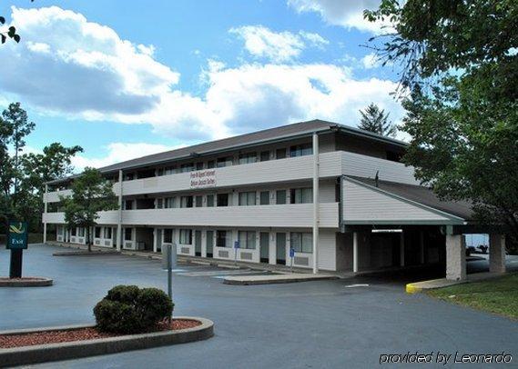 Quality Inn & Suites North Gibsonia Exterior foto